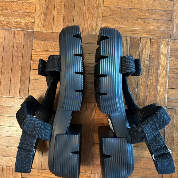 Stuart Weitzman Sofia Nolita Sandal Black Denim w Bows 9 - Picture 6 of 8